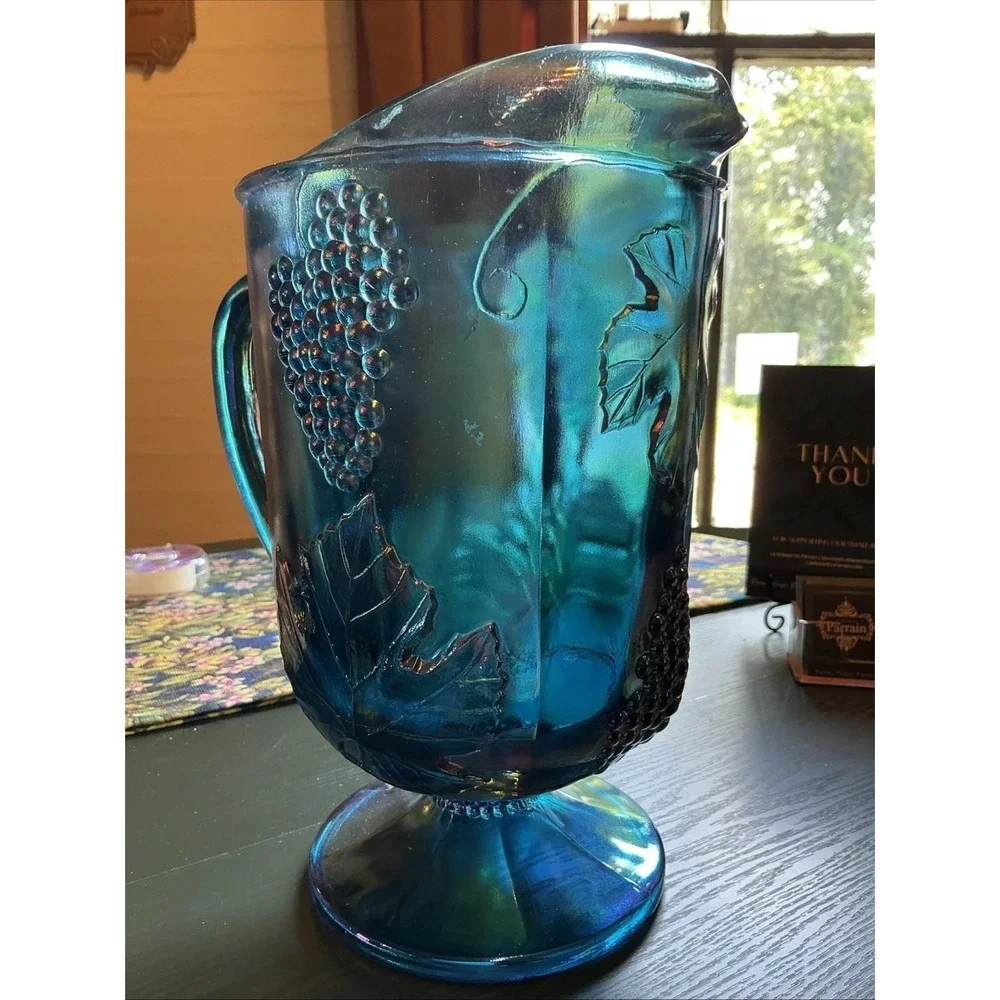 Vintage Indiana Colony Glass Grape Harvest‎ Carnival Blue Pitcher 64 Oz